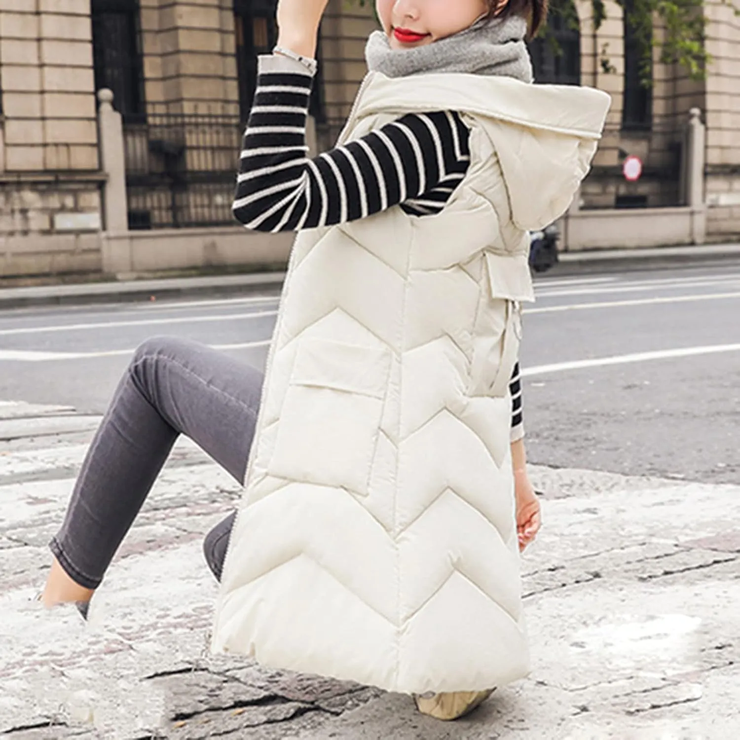 iQKA Women Puffer Down Vest Winter Warm Coat Sleeveless Zipper Quilted Jacket Mid Long Hooded Outwear with Pocket