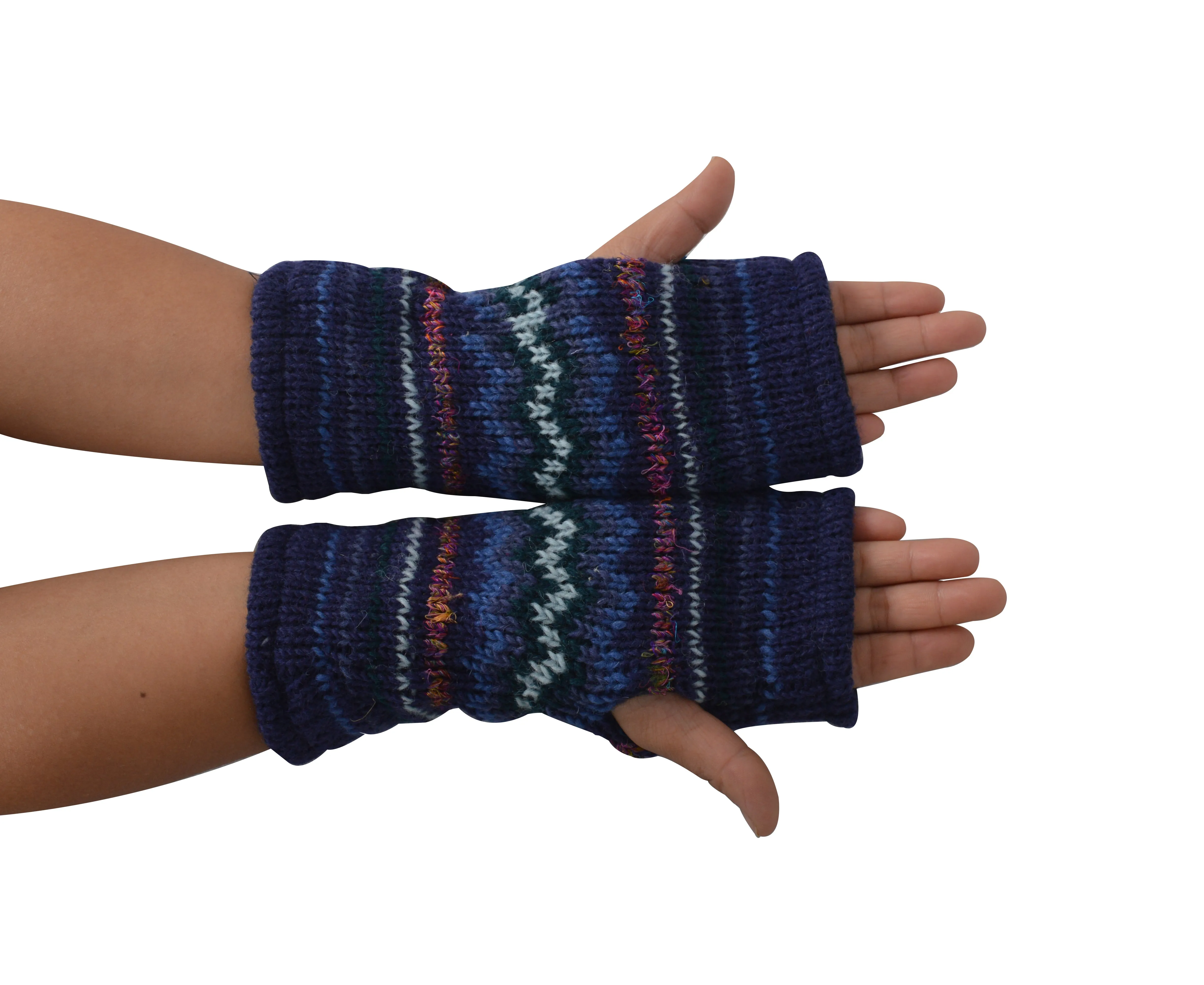 womens-woolen-hand-warmer-fleece-lined-aztec-pattern-winter-hand-warmers